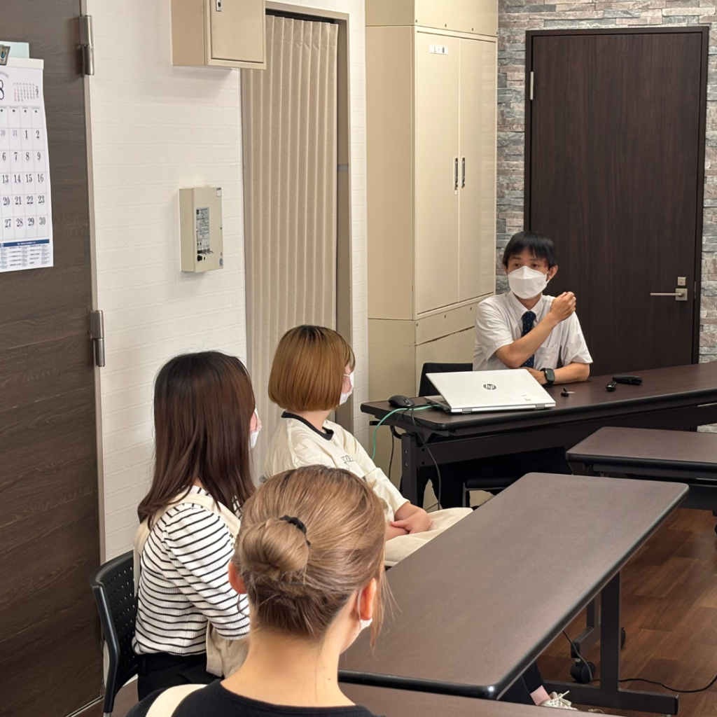 にのみやグループ施設見学　社会福祉士と学生のディスカッション