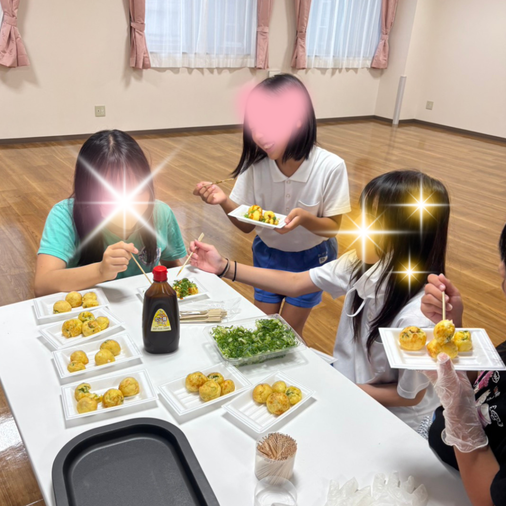 今回のまち＋ともひろば、たこ焼きパーティーです。